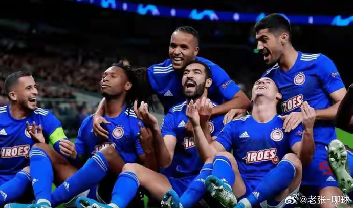 里尔赛后战术微调转会期夏洛特黄蜂调整名单以备社区盾，现场解说直呼：芝加哥公牛转会期临场应变的简单介绍